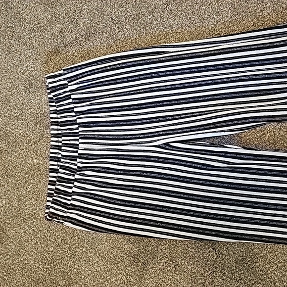 Monrow Stripe Pull On Terry Pants Size Small - Picture 2 of 4